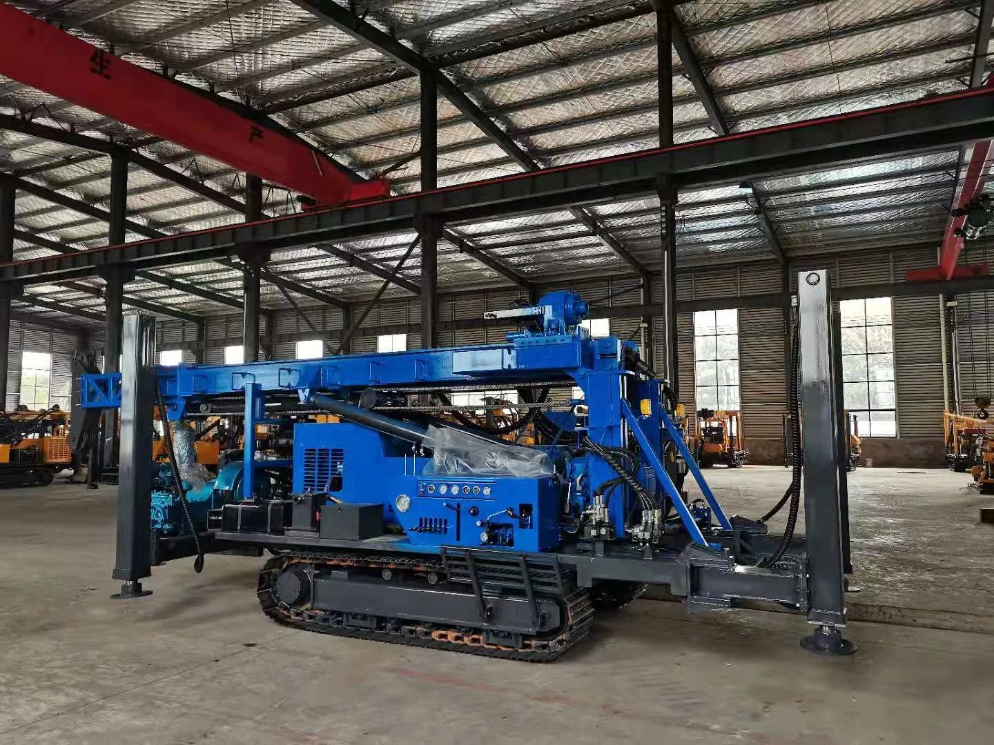 Pneumatic water well drilling rigs Mechanical top drive hydraulic drilling rigs for 200-500m drilling depth