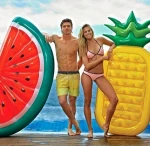 Wholesale  Swimming Ring/ Inflatable  Float Seat Boat Inflatable Unicor Float Shade Swimming Ring/Customize  Drifting ring