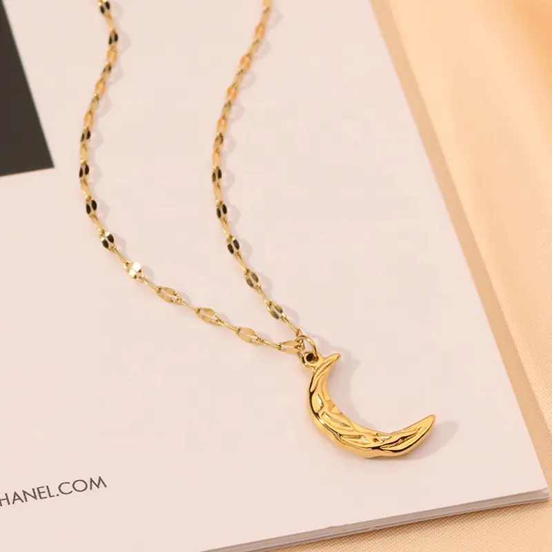 FashionJunkie4Life Moon Pendant Necklace