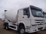 SINOTRUK HOWO 6x4 Concrete Mixer Truck/Construction