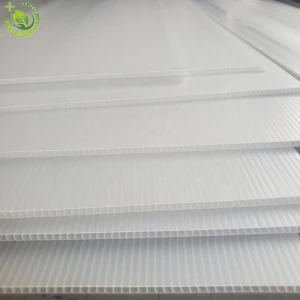 4mm transparent 44" x 38" PP Plastic sheet corrugated plastic board