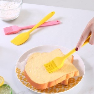 Baking Utensils Set Pastry Brush Silicone Spatula Knife Shape for Cooking