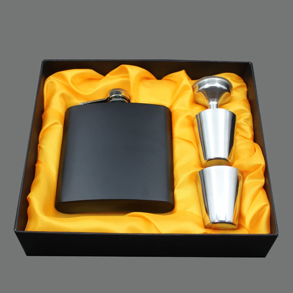 Black Color Jack Daniels Design Stainless Steel 6 oz Leather Hip Flask Sets With Luxury Gift Box Packing