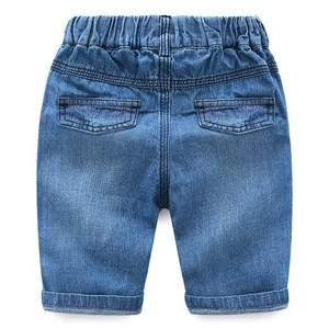CN-111 2018 Boy summer new design pocket decorated denim shorts.