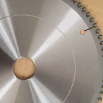 Customized TCT Circular saw blade 180 mm - 500 mm Manufacturer