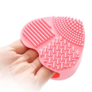Easy to Clean Heart Shaped Silicone Makeup Brush Cleaner Pad with Suction Cup Foundation Brush Scrubber Board Tool Cleaning Mat