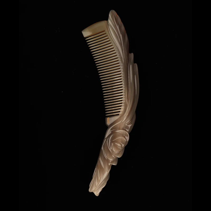 hair comb Customizable shape A comb with a handle and pattern Natural white buffalo horn teeth