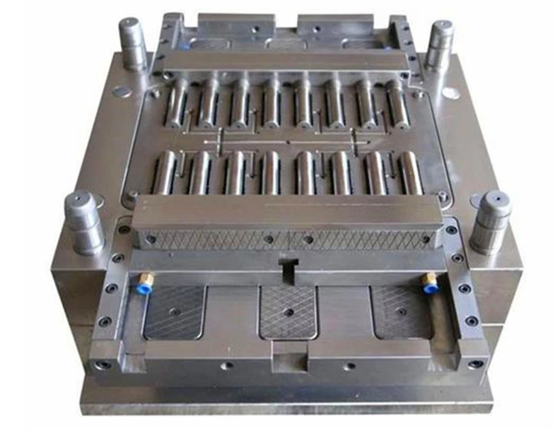 high quality wholesales injection plastic mold and mobile phone case plastic injection mould and plastic molding custom