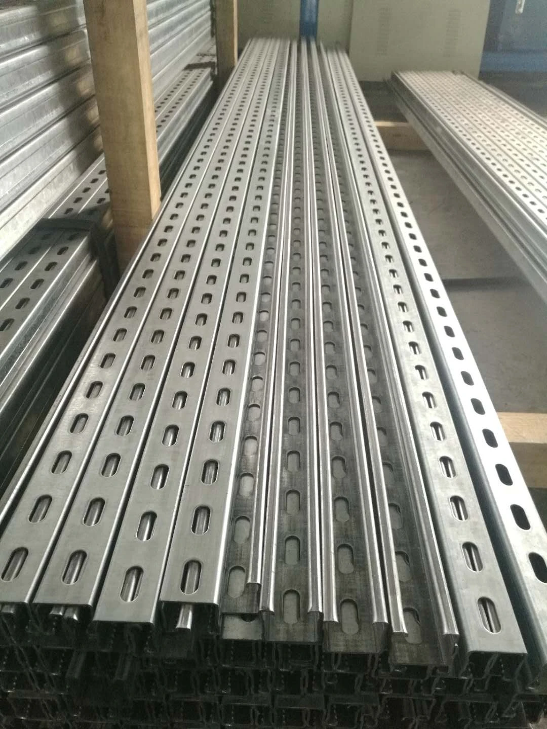 low moq u-shape steel steel galvanized channel for ceiling c purlins price list philippines