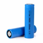 Manufacturer OEM Cylindrical 18650 Rechargeable Cylindrical Lithium Ion 3.7V 2000mAh 18650 Battery Rechargeable Battery