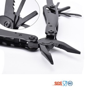 Manufacturer supply Multifunctional Outdoor plier with screwdrivers