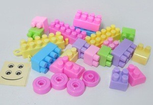 Pink bucket pack Blocks for 62pcs,children diy game plastic building blocks toys for preschool