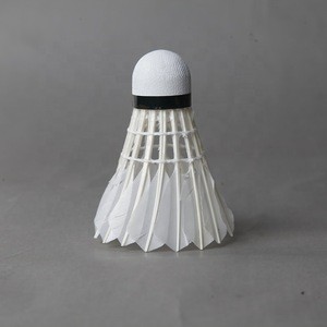 Professional manufacturer supply durable shuttlecock badminton