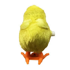 Wind-Up Novelty Jumping Chicken Party Favor Toy Easter Baby Bird Yellow Chick Decoration Jumping Animal