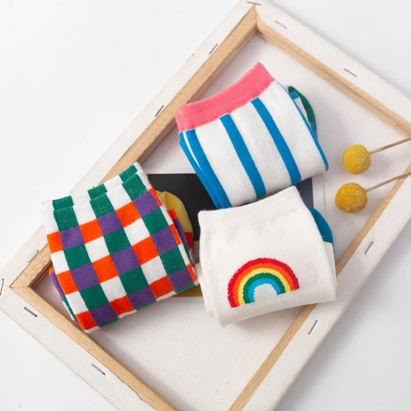 Youki New rainbow pattern Japanese style women socks