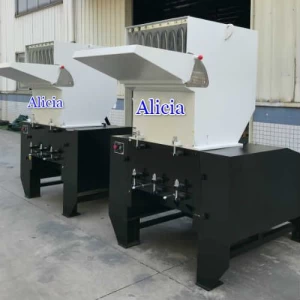 crushing of PET preforms and hard waste/ recycle PET waste material crusher