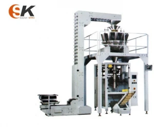 Automatic pet food vertical packing machine