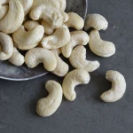 Top Quality Cashew Nut Raw Bulk Cashews Raw Cashew Nuts Prices Offered Dried Fruits Nuts
