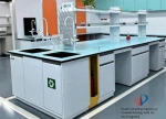 All Steel Laboratory Bench with Fire Extinguisher Storage for Research Laboratories