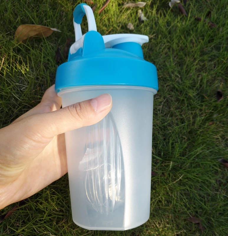 High Quality Leak-Proof Bottle Protein Shaker Bottle with Mixing Ball -  China Shaker Bottle and Gym Bottle price