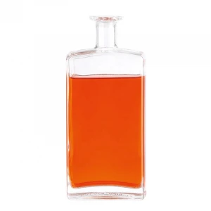 700Ml  Embossed Tequila Glass Bottle With Resin Painting Color Cap