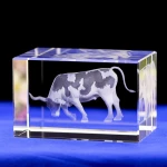 Beautiful top quality feature 3D laser crystal engraving carriage crystal crafts
