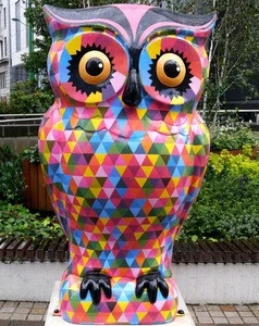 Customized colourful cartoon owl statue modern arts ang crafts