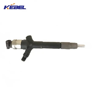 high quality engine parts injector nozzle L200 095000-5600 1465A041 excavator parts fuel injector