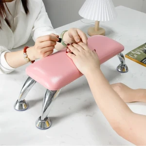 Luxury Black Leather Manicure Table Hand Rest Pillow Comfortable Cushion for Nail Art Sustainable Feature for Nail Salons