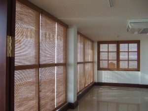 Natural bamboo blinds with valance wood head rail