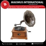 Standard Quality Round Shape Brass Wooden Gramophone