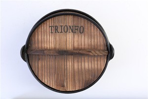 Trionfo cast iron round Thermal Cooker with a wooden lid