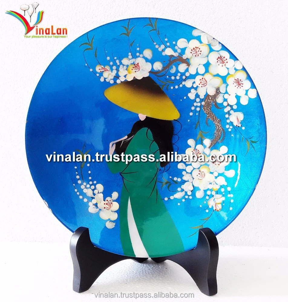 Vietnam Girl with Ao dai on Lacquer Plate for Home Decor
