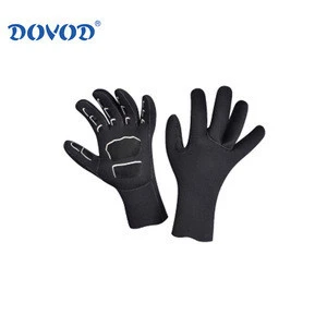 Wholesale neoprene diving gloves for swimming keep warm swimming diving equipment