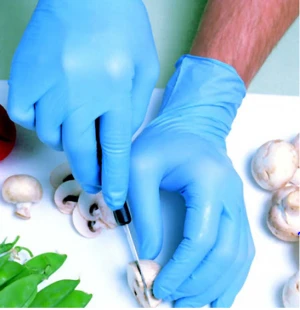 Medical Blue Color Nitrile Gloves Malaysia Factory