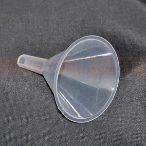 100% new pp plastic funnel disposable funnel laboratory 65MM PP funnel