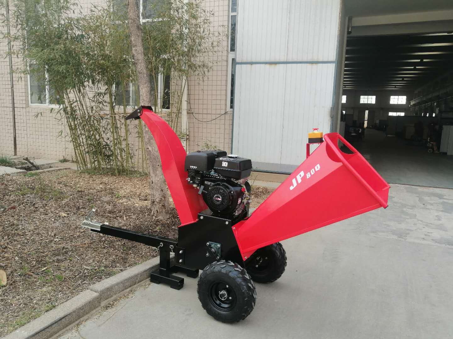 13hp ATV wood chipper with gasoline engine