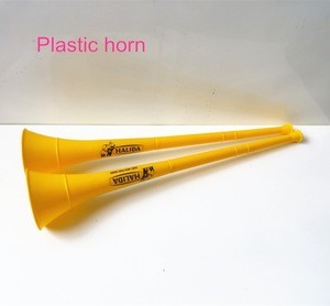 2016 hotsell plastic football horn fan horn
