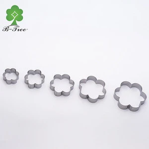 24pcs Cookie Biscuit Cutter with Metal Stainless Steel Heart Star Circle Flower Shaped Mould,Pastry Fruit Cutters