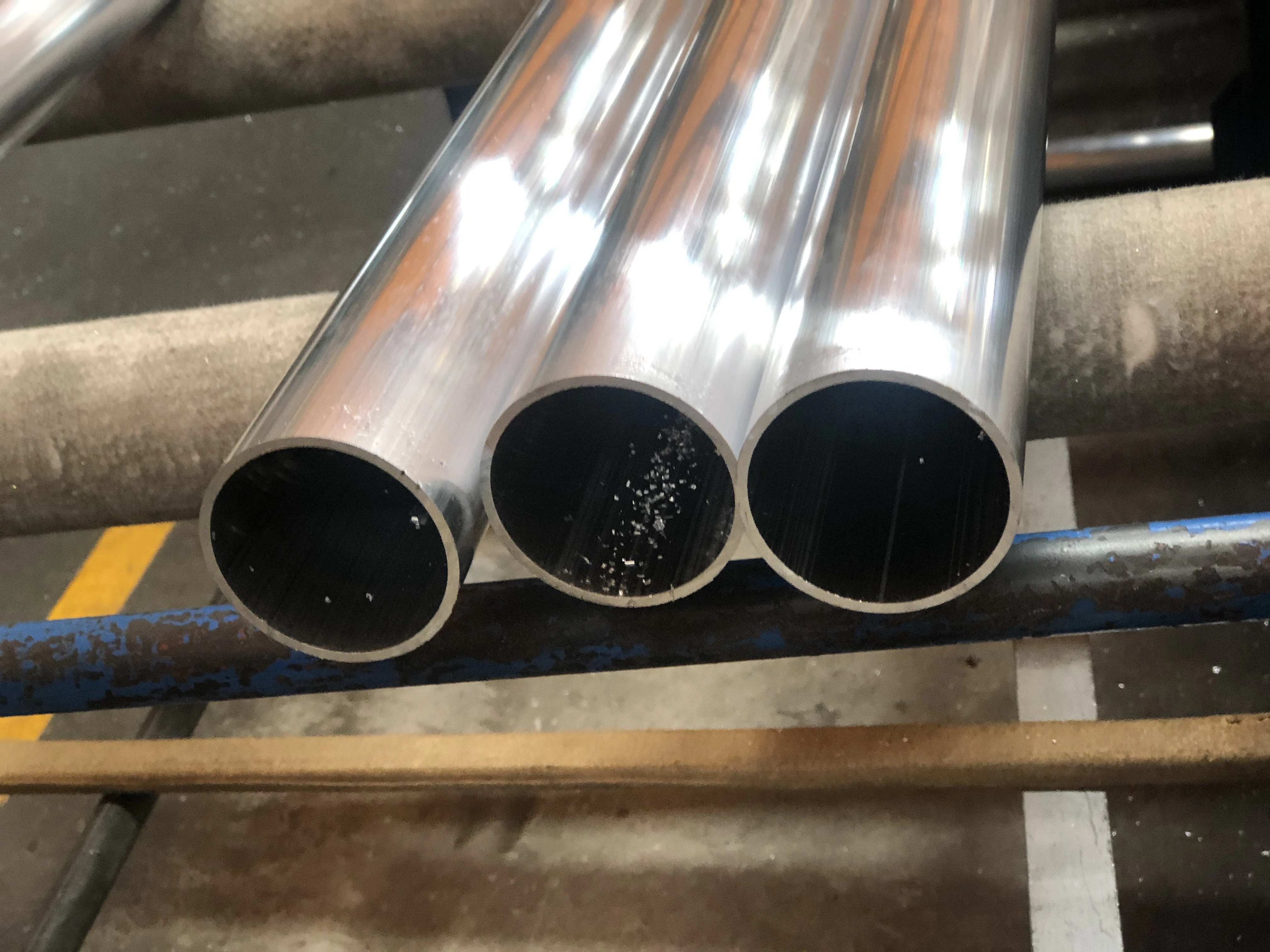 6063 6061  3003 6005 6082 Aluminium tube 3003 aluminium profiles