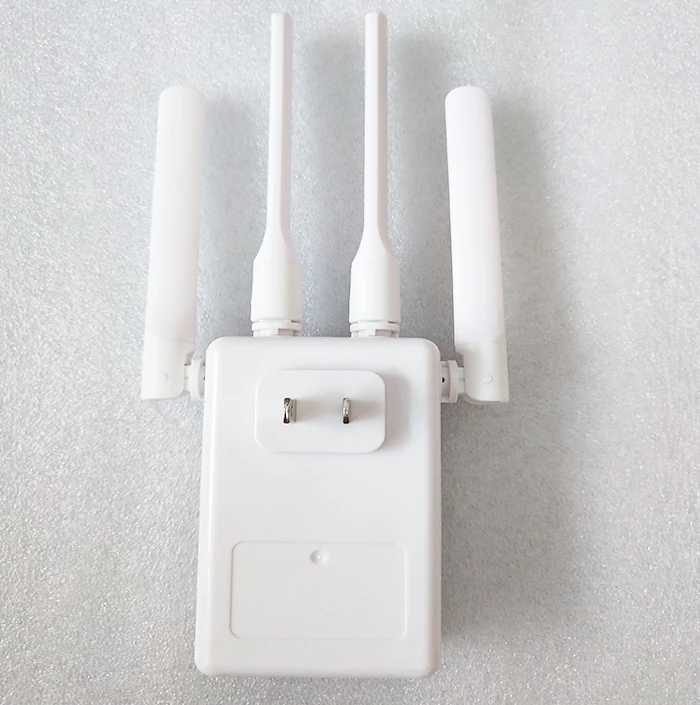 Ce certificate wholesales 4dBi external antenna WiFi Range Extender 300Mbps WiFi repeater