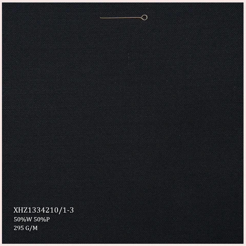 Classic 50%W 50%P Worsted Merino Wool Italian Suiting Fabric Blend Wool Polyester Fabric for Mens Suits