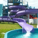Customized Hot-sale Water Park Long Curve Water Play Equipment Slide