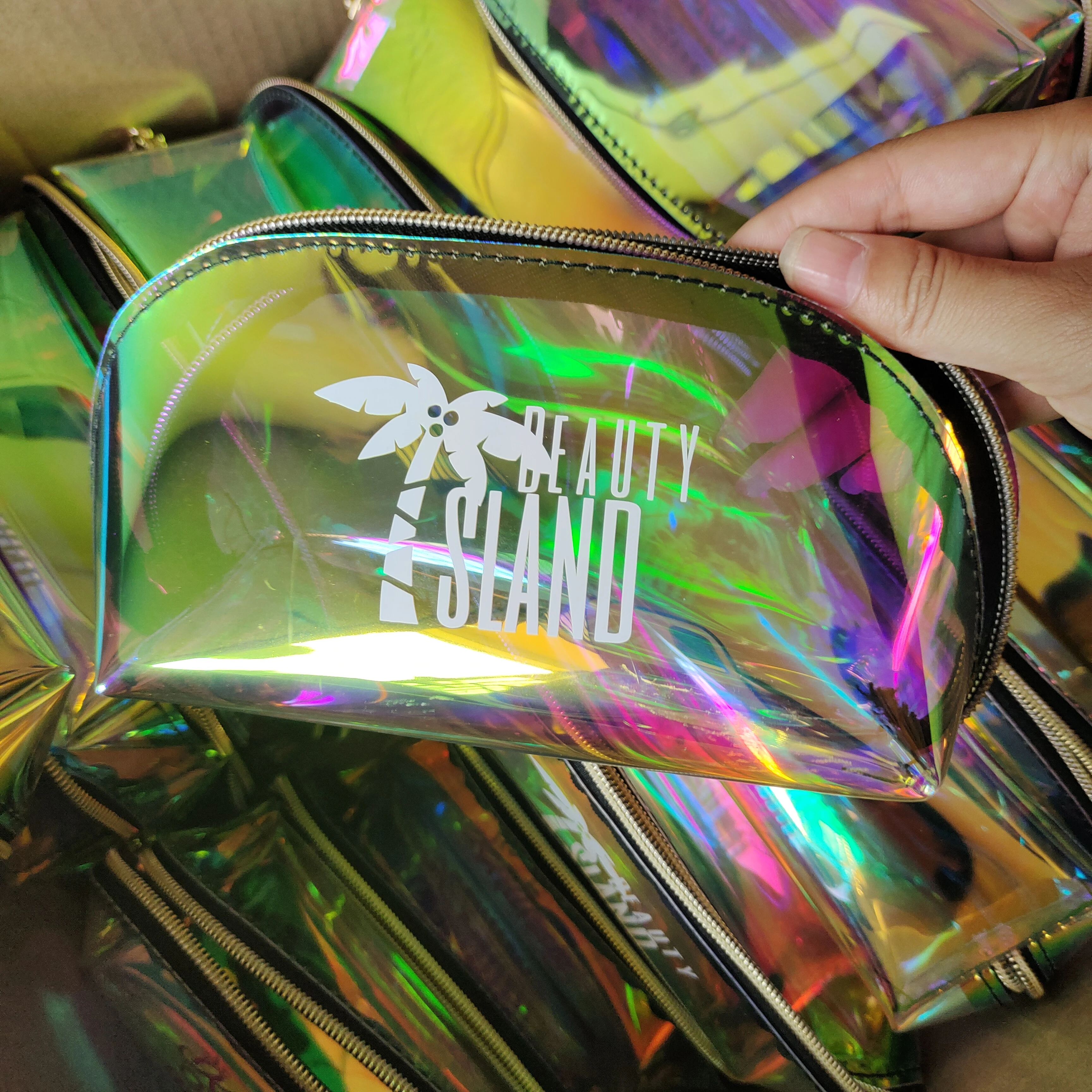 Customized LOGO pretty transparent clear TPU cosmetic bag Waterproof Cosmetics holder clear makeup Bag Fashion Traveling Bag