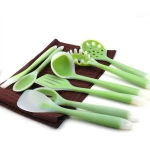 Heat-Resistant BPA Free 8 Piece set green kitchen silicone utensil