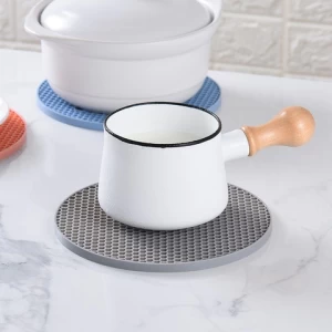 Hot Pads Flexible Silicone pot Holder, Trivet Mat, Jar Opener spoon Rest, Bacon Press and Oven Use, Non-slip Heat