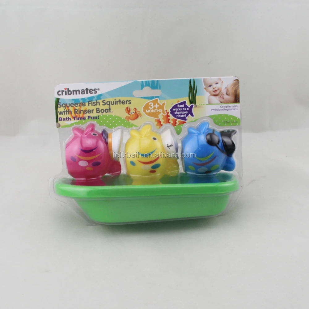 Hot selling fish bath toy plastic baby bath set toy with rinser boat