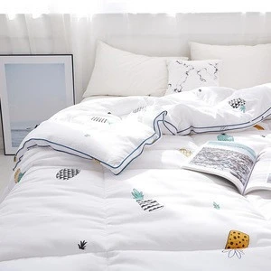Hot Selling High Quality 100 goose down jacquard duvet cover sets
