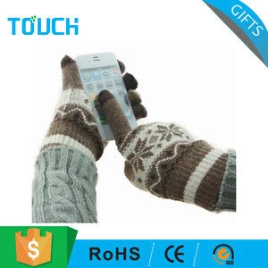 Lovely cartoon pattern wool knitting touch screen gloves
