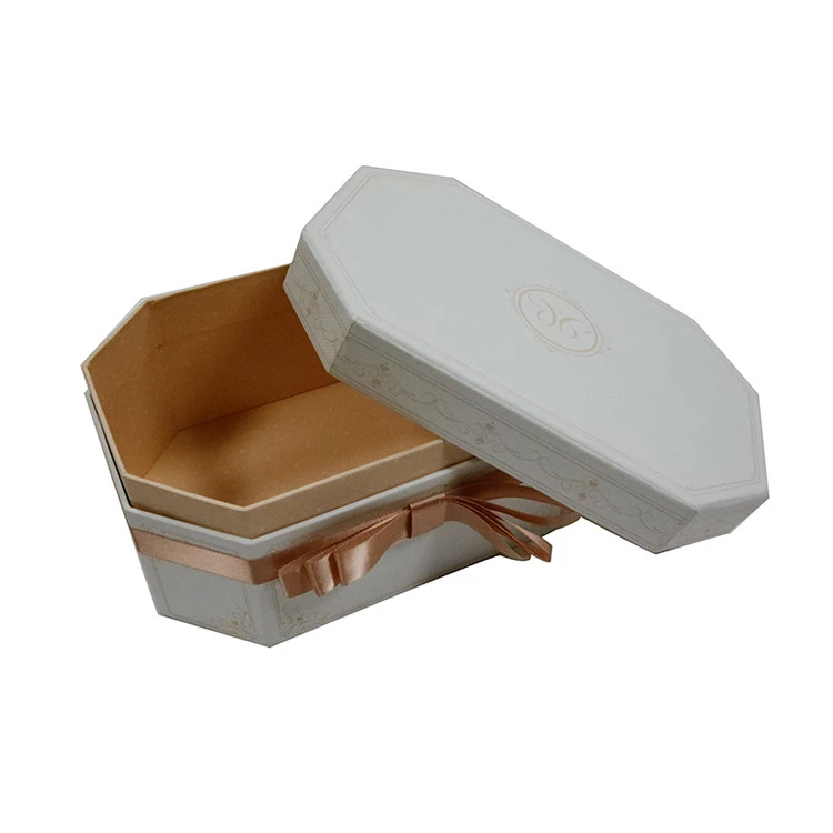 luxury lid gift box packaging with logo
